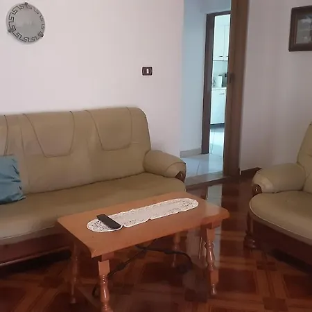 Nena 3* Apartamento Ližnjan
