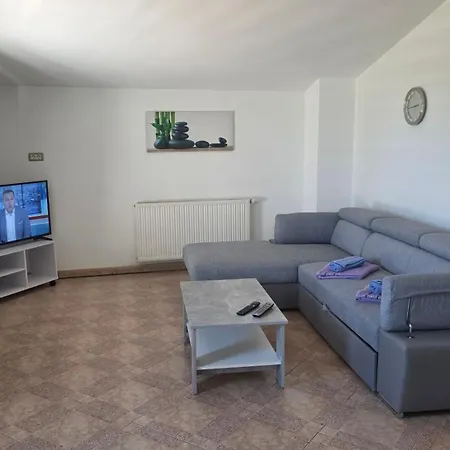Apartamento Nena 3*